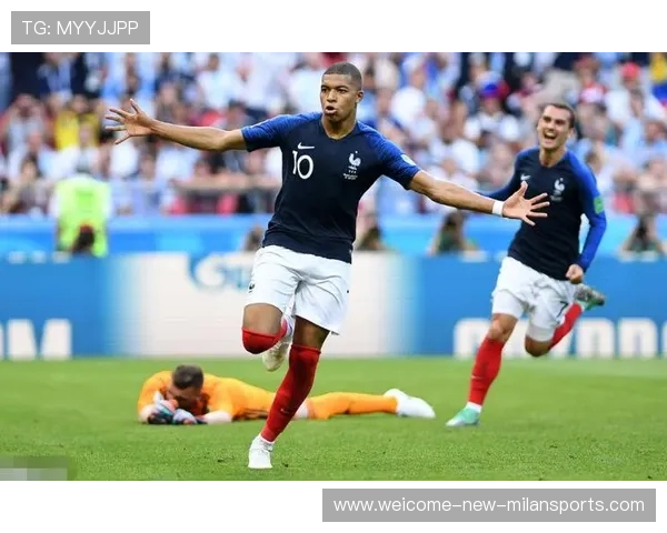 “罗密欧·冈萨雷斯:阿根廷美洲狮队的全能新星,带来新的进攻突破” “罗密欧·冈萨雷斯:阿根廷美洲狮队的全能新星,带来新的进攻突破”